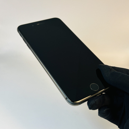 iPhone 8 Plus б/у Состояние "Удовлетворительный"