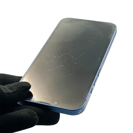 iPhone 13 б/у Состояние "Удовлетворительный"