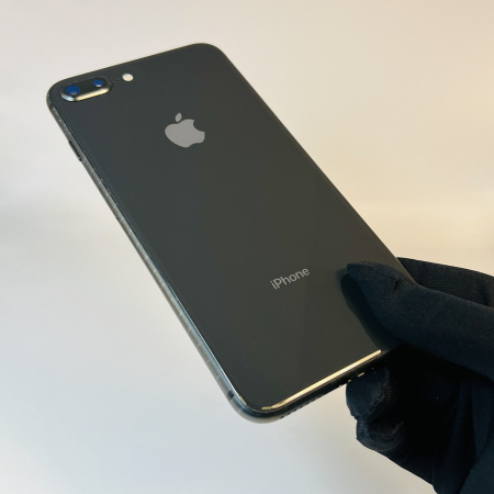 iPhone 8 Plus б/у Состояние "Удовлетворительный"